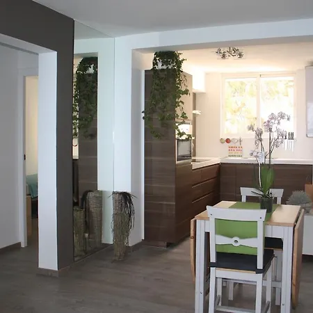 Sea Front, First Line, Air Conditioning, Heating, First Floor, 2 Habs 4beds